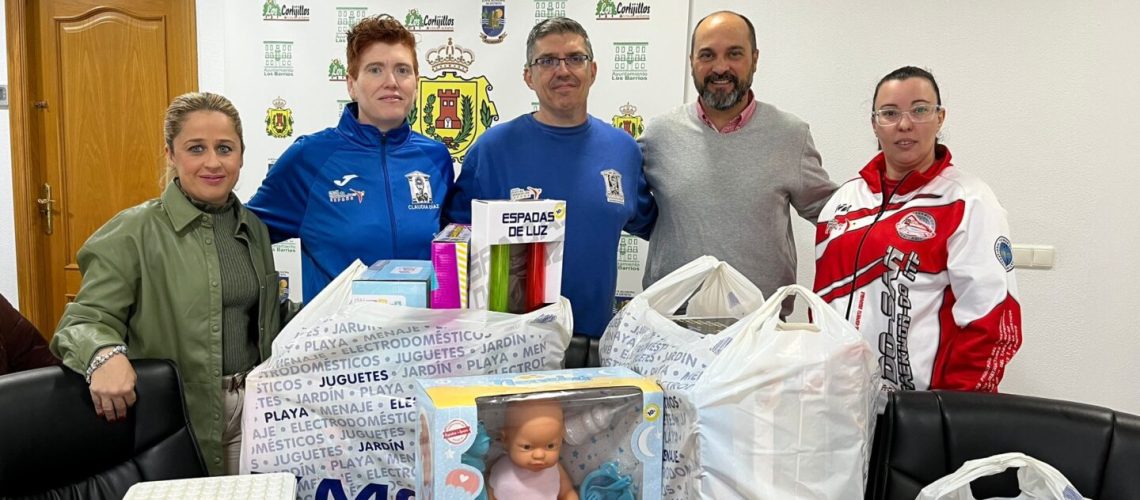 Navidad. juguetes - Frank Díaz 2022