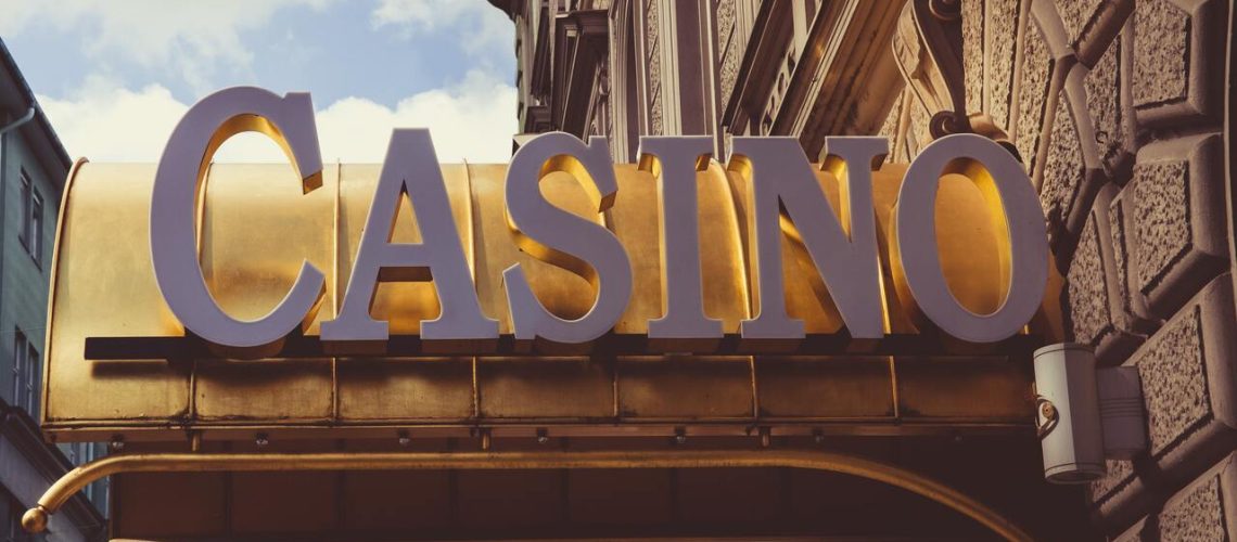 camilo-jimenez-DOUoG3sRQQY-unsplash